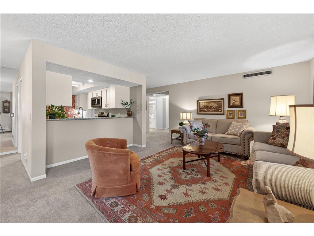 8400 Pennsylvania Road #227 Bloomington MN 55438 7016070 image14