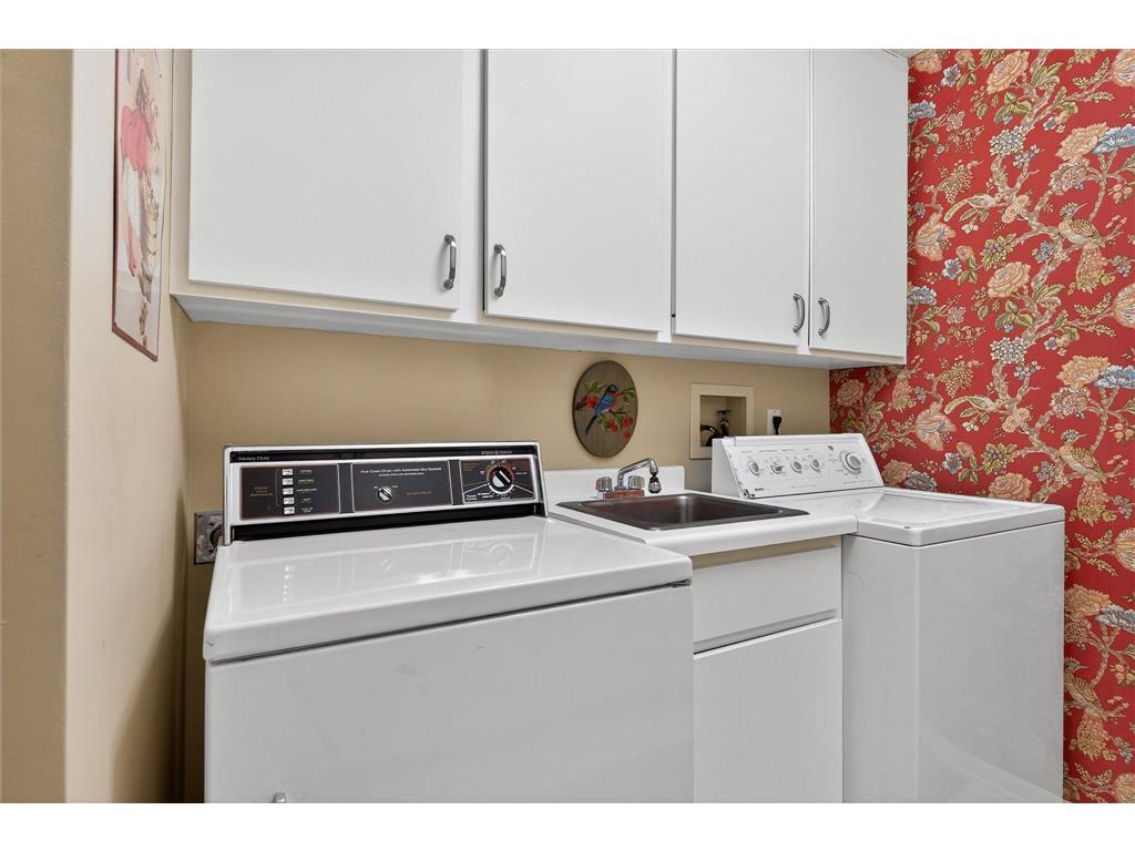 8400 Pennsylvania Road #227 Bloomington MN 55438 7016070 image25