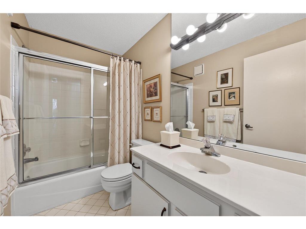 8400 Pennsylvania Road #227 Bloomington MN 55438 7016070 image30