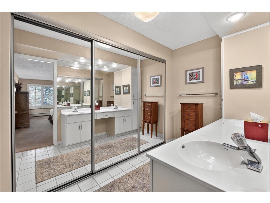 8400 Pennsylvania Road #227 Bloomington MN 55438 7016070 image34