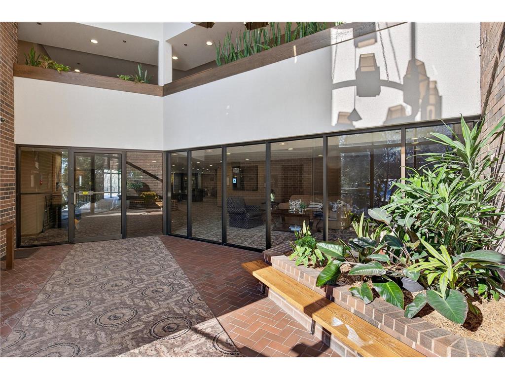 8400 Pennsylvania Road #227 Bloomington MN 55438 7016070 image4