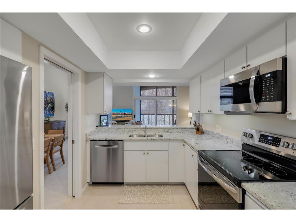 8400 Pennsylvania Road #328 Bloomington MN 55438 7029302 image7