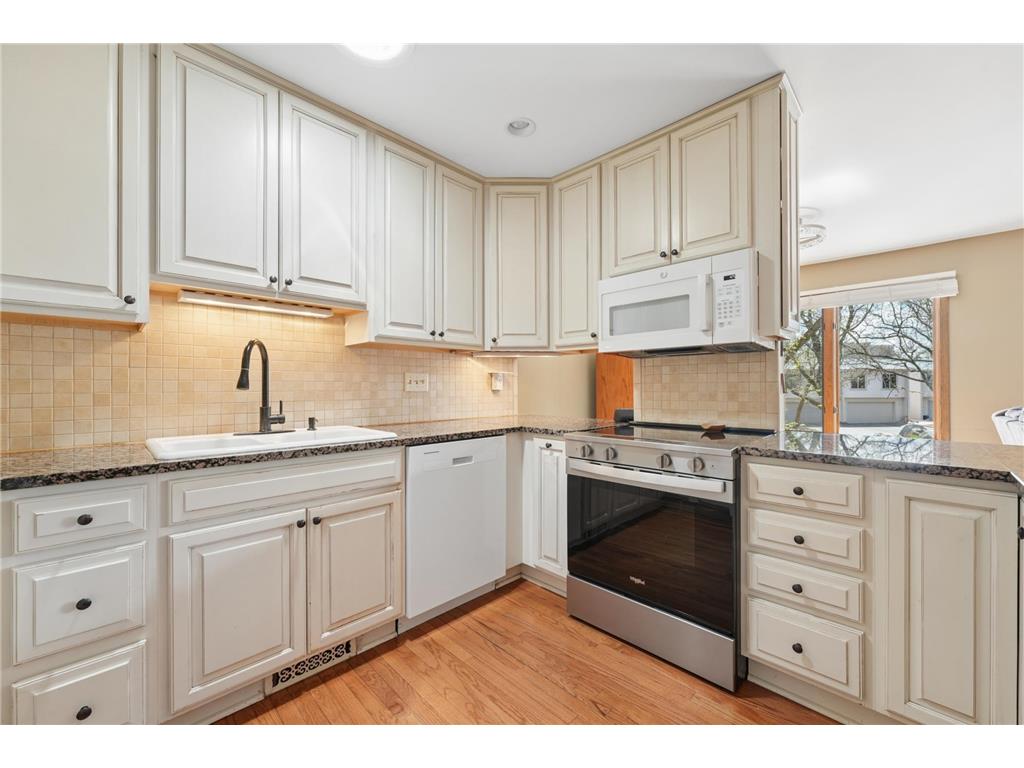 8401 137th Court Apple Valley MN 55124 7061468 image5