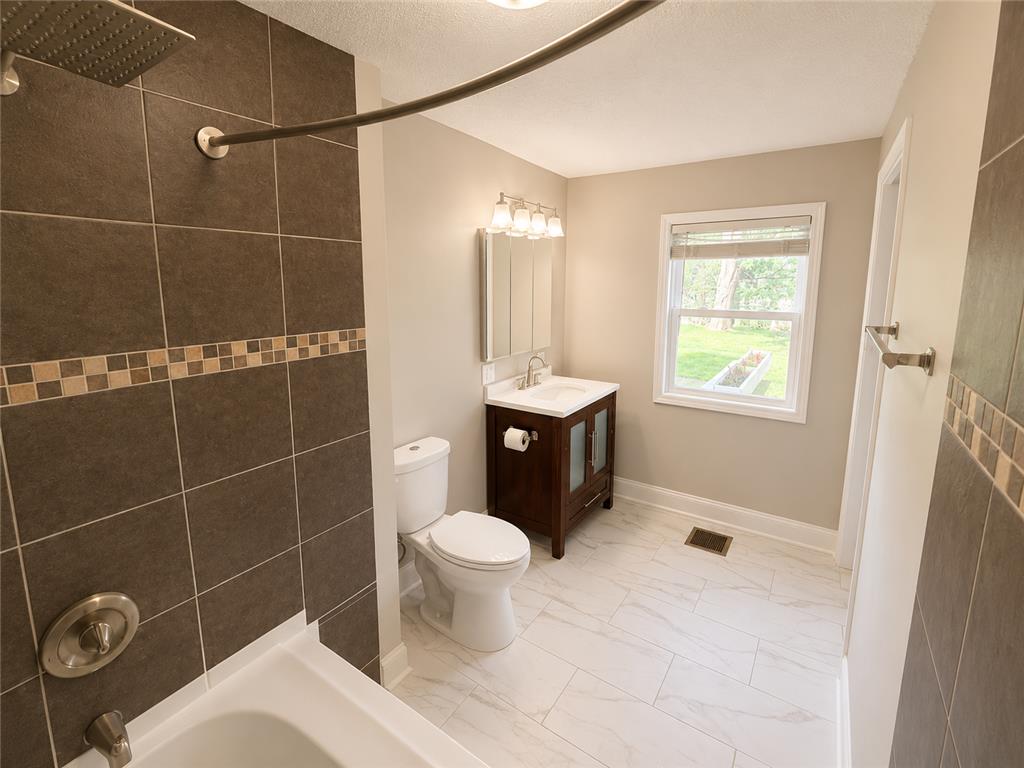 8401 14th Avenue S Bloomington MN 55425 7074134 image16