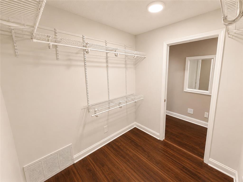 8401 14th Avenue S Bloomington MN 55425 7074134 image17