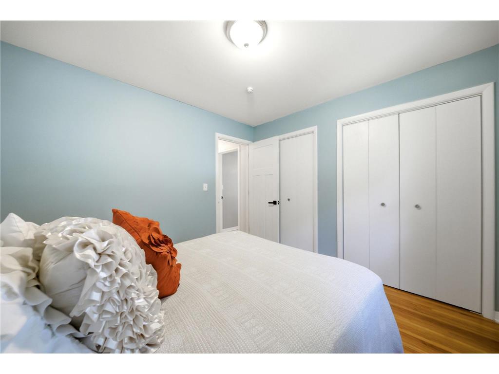 8401 15th Avenue S Bloomington MN 55425 7083229 image16