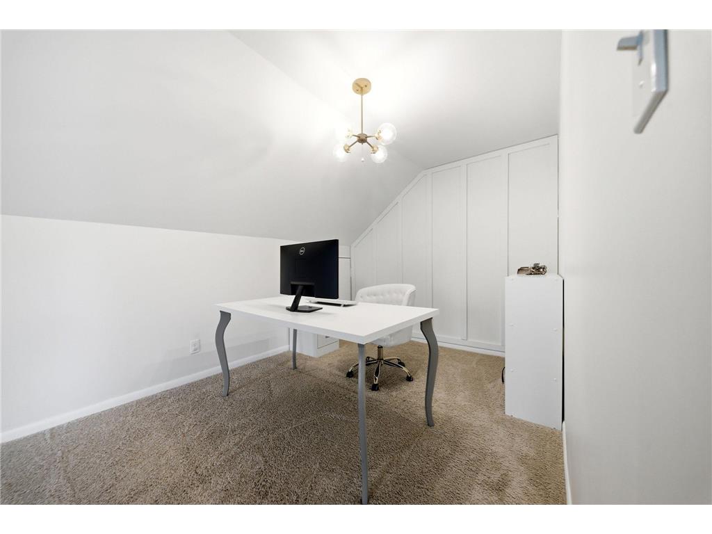 8401 15th Avenue S Bloomington MN 55425 7083229 image21