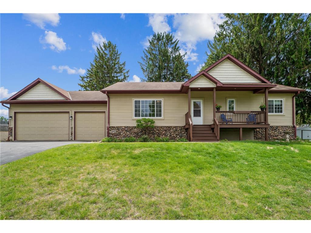 8401 27th Place N New Hope MN 55427 6711033 image1