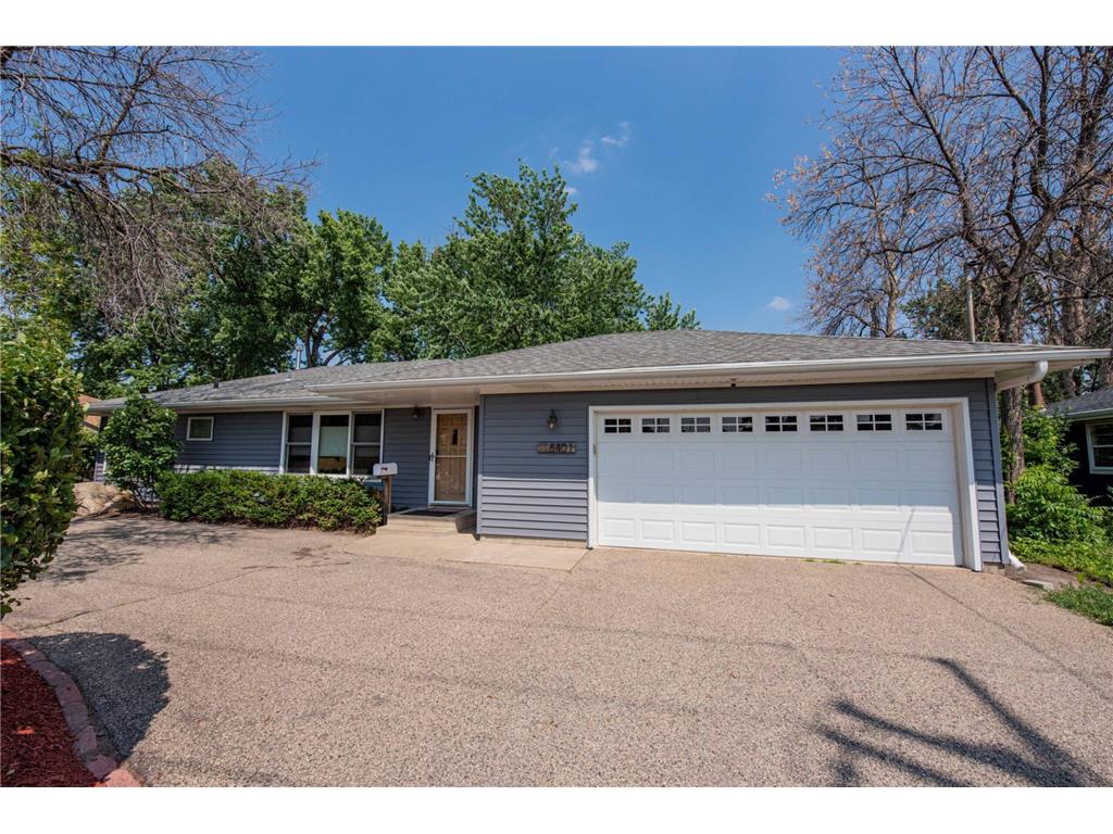 8401 Penn Avenue S Bloomington MN 55431 - Penn 6391416 image1