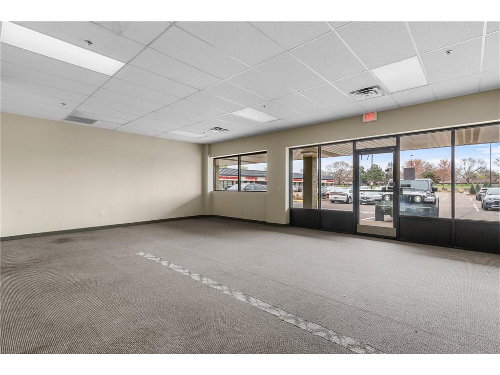 8401 W Broadway Avenue Brooklyn Park MN 55445 6740263 image8