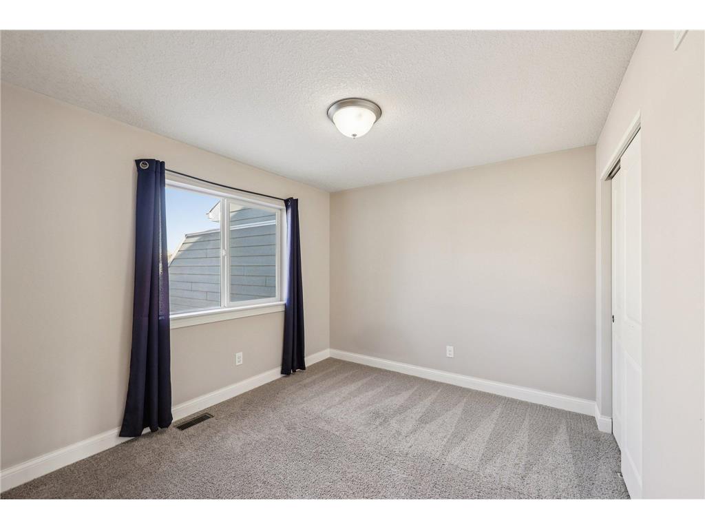 8402 Jonquil Lane N Maple Grove MN 55369 7089075 image12