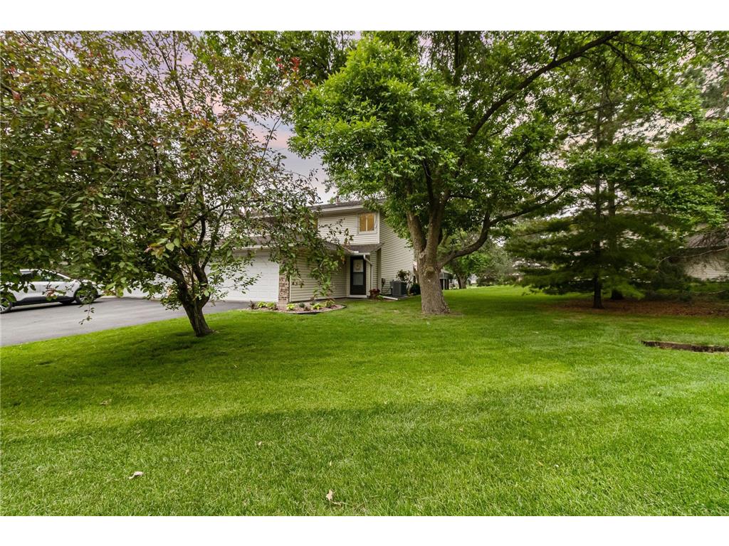 8405 W 97th Street Bloomington MN 55438 6731080 image1