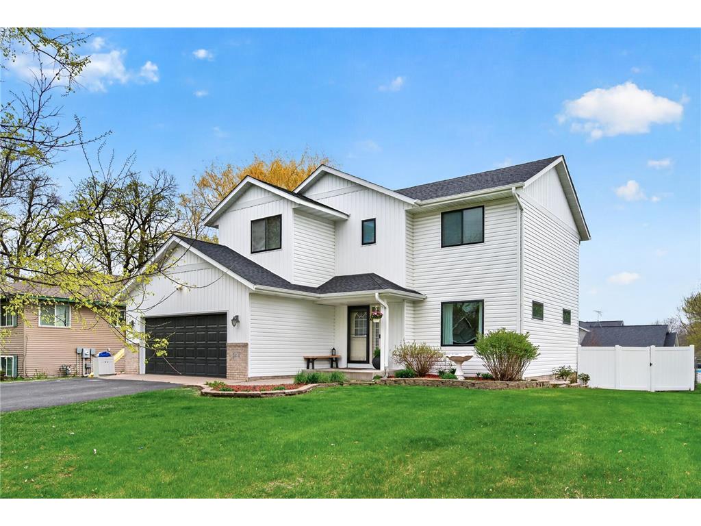 8406 Bear Avenue Monticello MN 55362 7037952 image1
