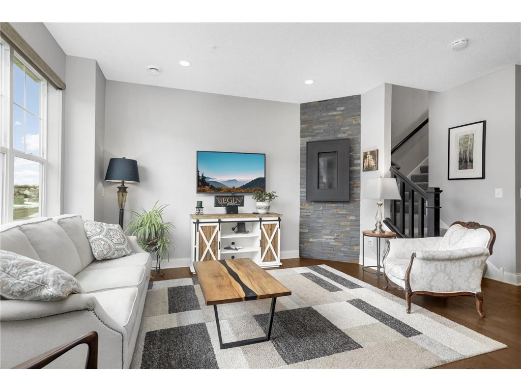 8406 Jonquil Lane N Maple Grove MN 55369 7009025 image2