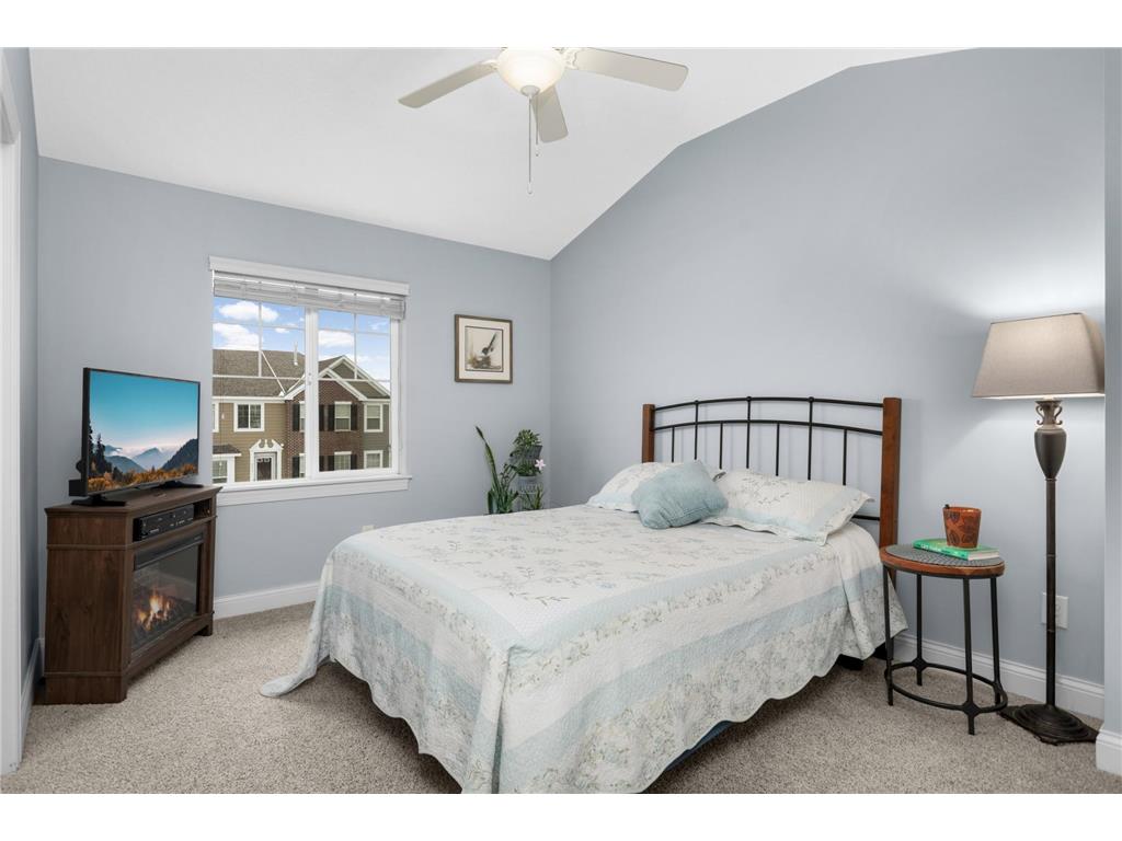 8406 Jonquil Lane N Maple Grove MN 55369 7009025 image9