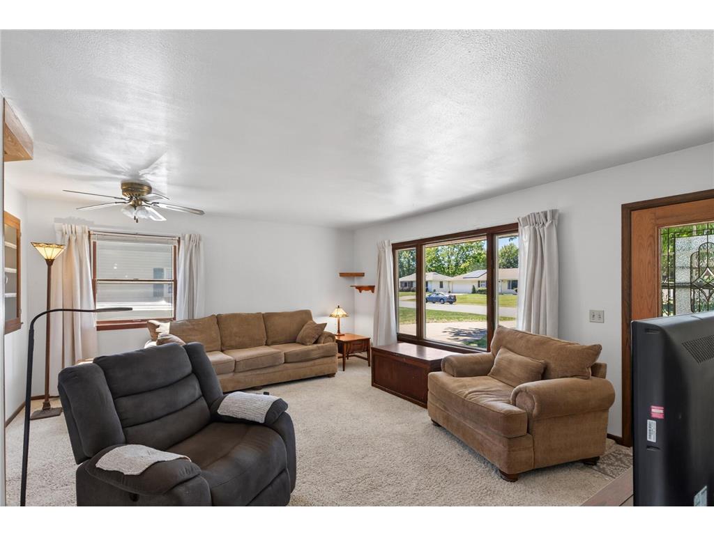 8407 5th Avenue S Bloomington MN 55420 7026830 image3