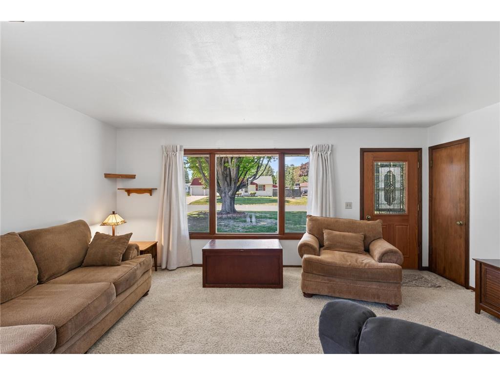 8407 5th Avenue S Bloomington MN 55420 7026830 image4