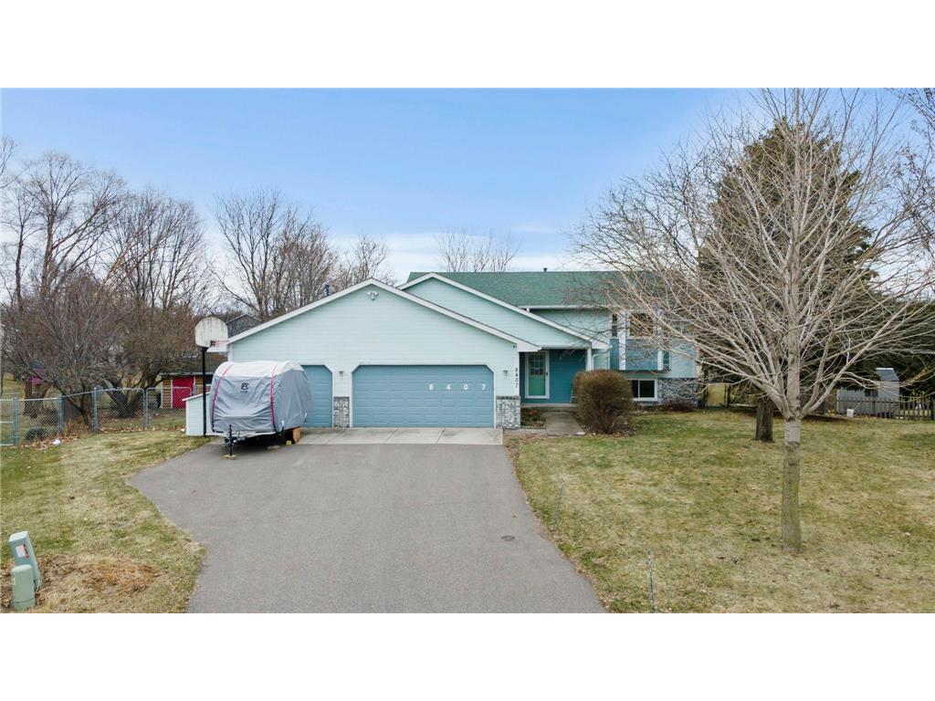 8407 Norway Street NW Coon Rapids MN 55433 7008393 image1