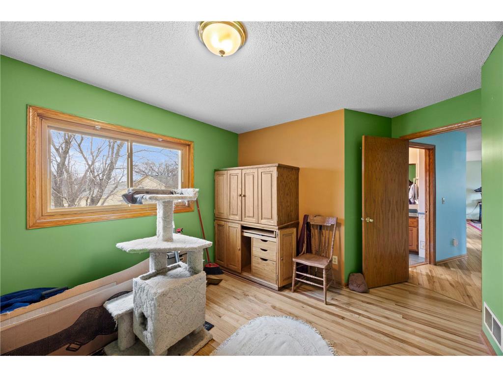 8407 Norway Street NW Coon Rapids MN 55433 7008393 image10