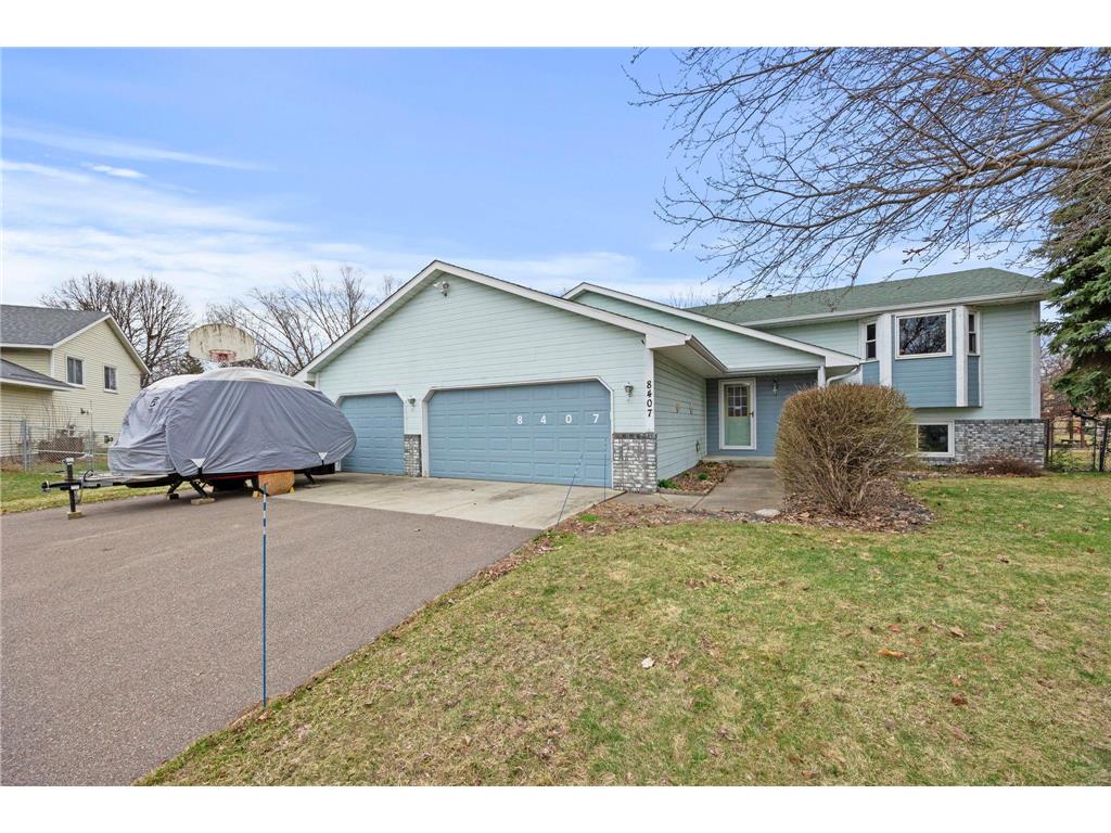 8407 Norway Street NW Coon Rapids MN 55433 7008393 image24