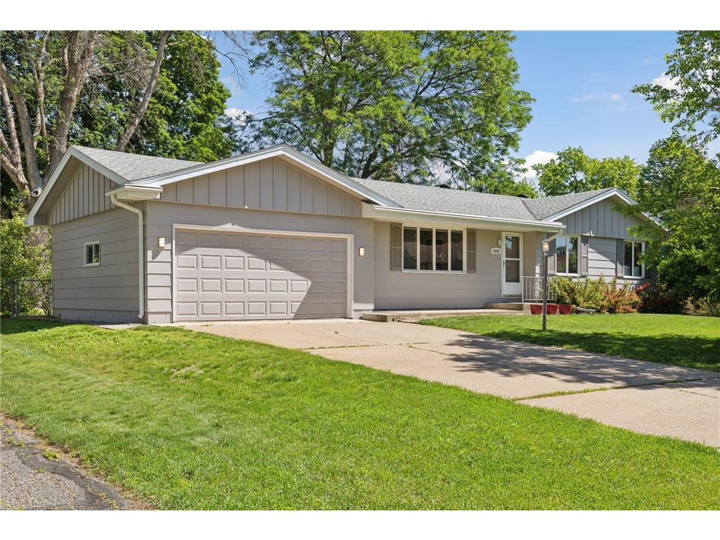 8408 27th Place N New Hope MN 55427 6544104 image1