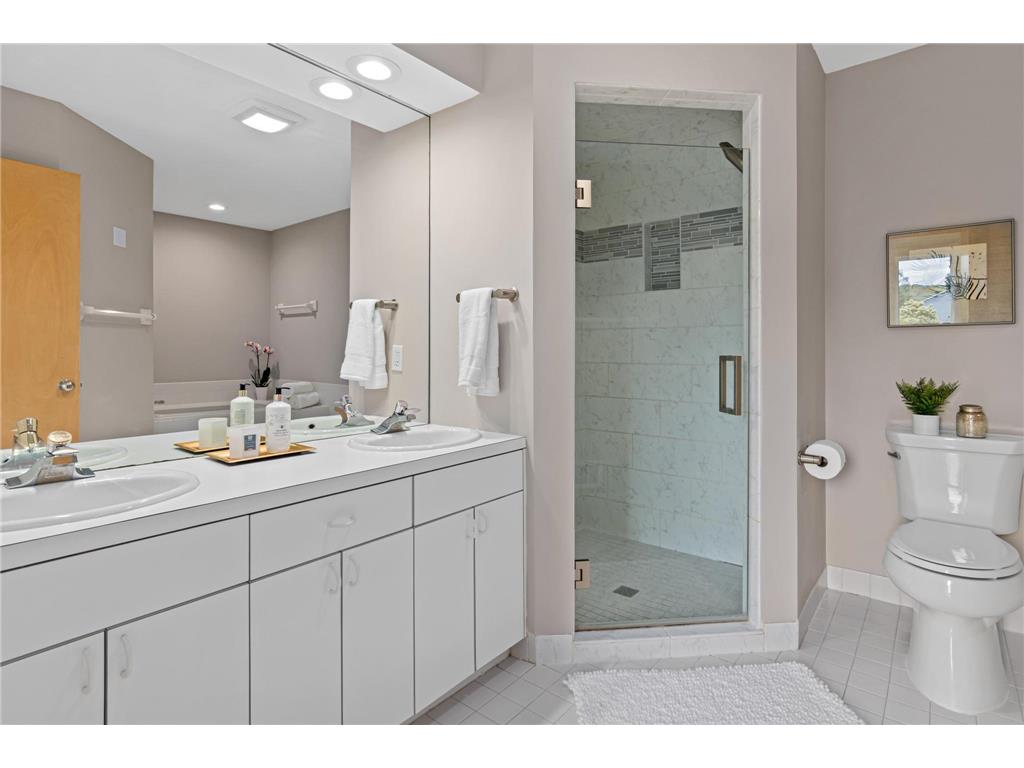 8408 Xylon Circle S Bloomington MN 55438 7094670 image24