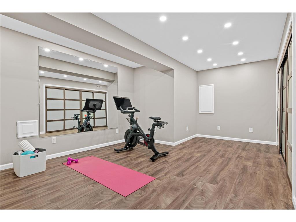 8408 Xylon Circle S Bloomington MN 55438 7094670 image37
