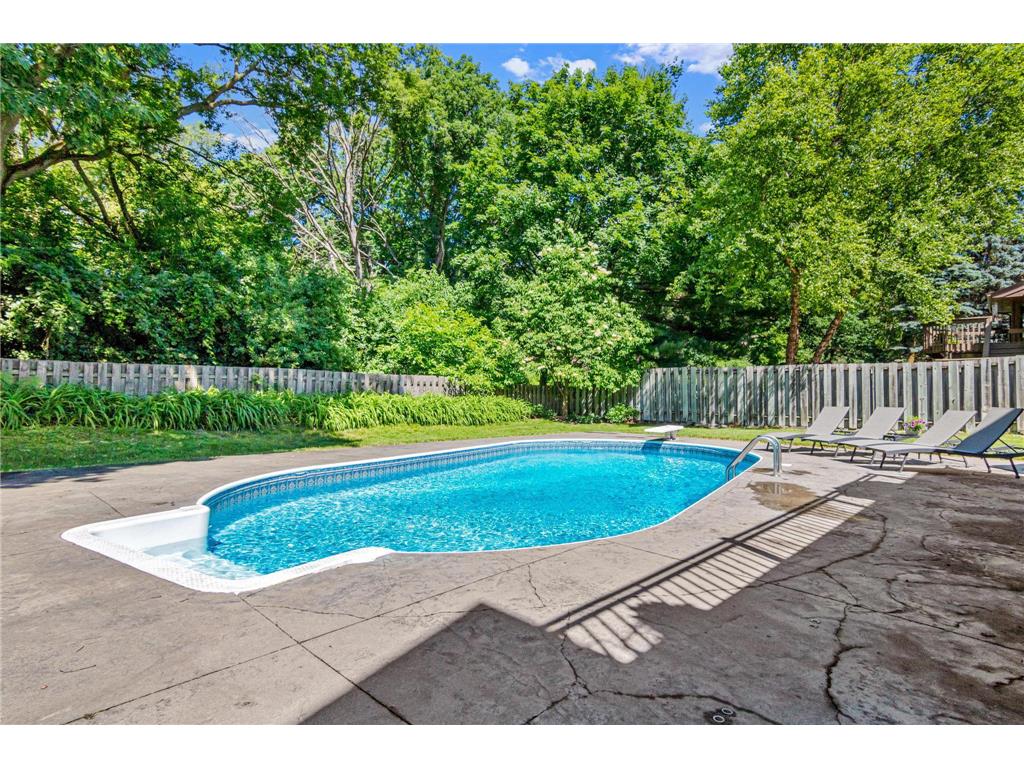8408 Xylon Circle S Bloomington MN 55438 7094670 image41