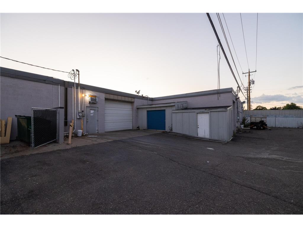 8409 Center Drive NE Spring Lake Park MN 55432 6771282 image15