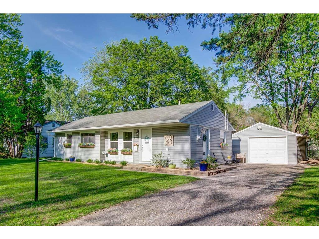 8409 Elliot Avenue S Bloomington MN 55420 6371498 image1