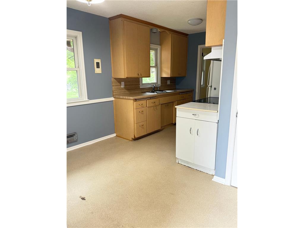 841 112th Avenue NW Coon Rapids MN 55448 6742117 image1