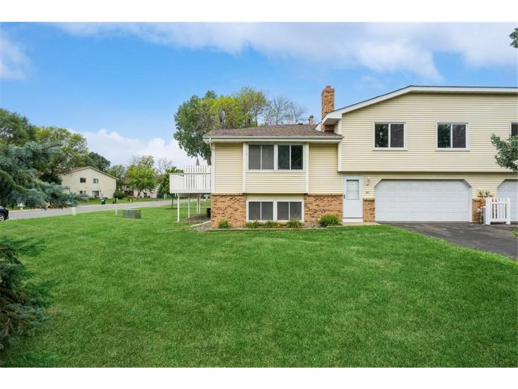 841 125th Lane NE Blaine MN 55434 6434861 image1