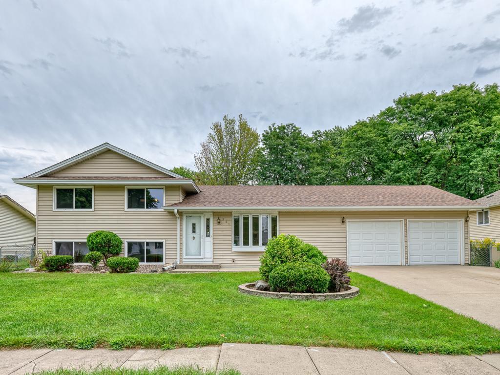 841 Cortland Drive Apple Valley MN 55124 6780360 image1