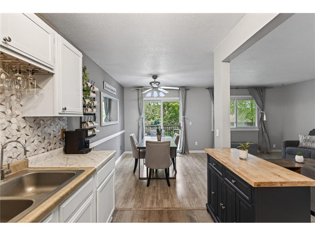 841 Evergreen Circle Burnsville MN 55337 7081795 image11