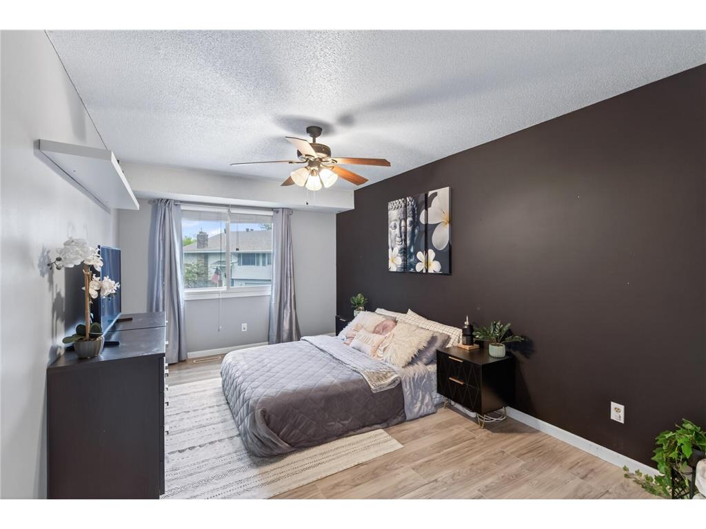 841 Evergreen Circle Burnsville MN 55337 7081795 image12