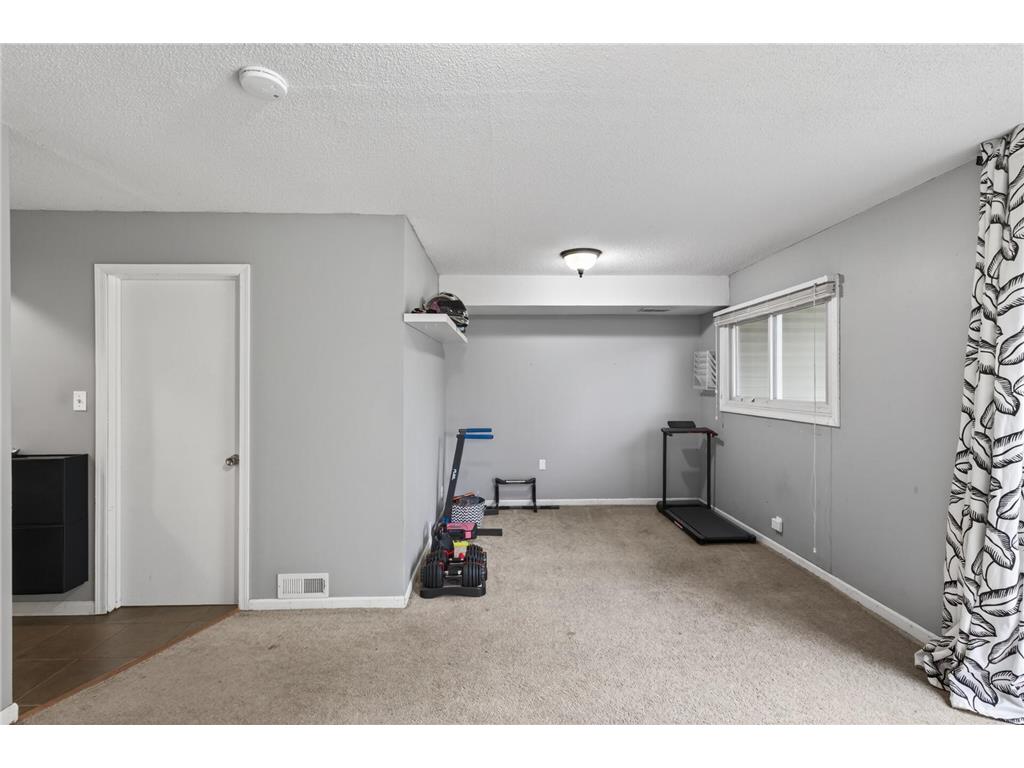 841 Evergreen Circle Burnsville MN 55337 7081795 image19