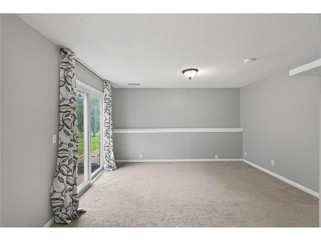 841 Evergreen Circle Burnsville MN 55337 7081795 image20