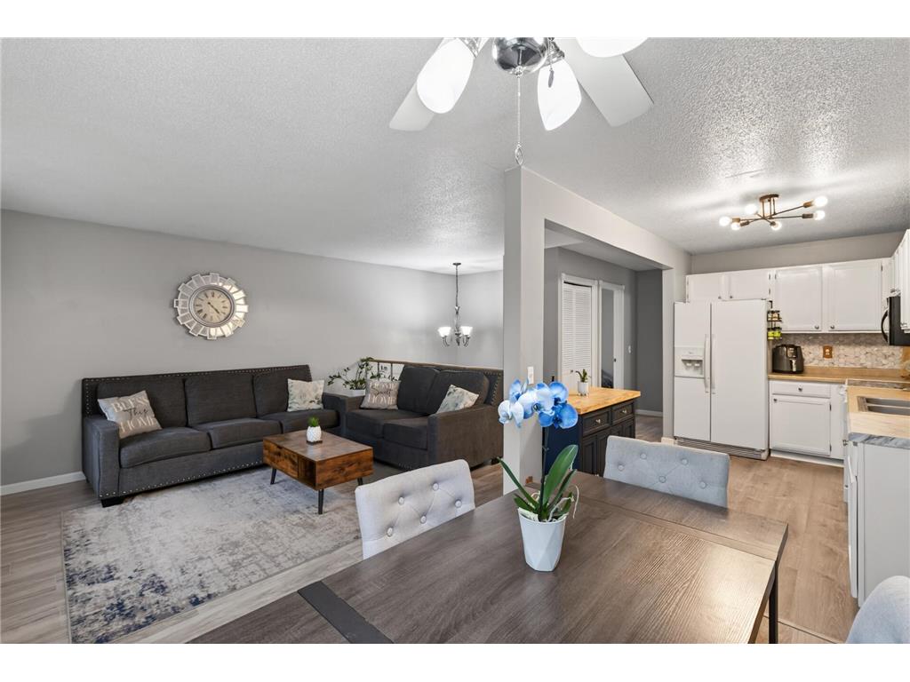 841 Evergreen Circle Burnsville MN 55337 7081795 image6