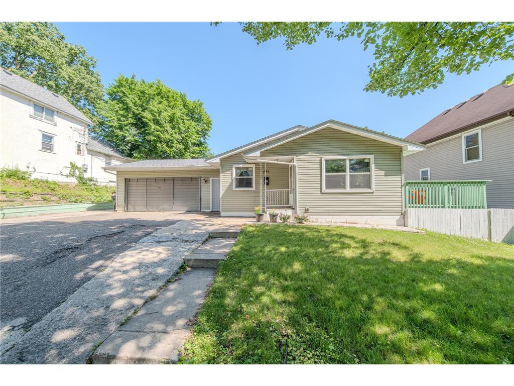 841 Fremont Avenue Saint Paul MN 55106 6752277 image1