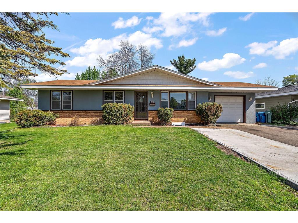 841 Mississippi Street NE Fridley MN 55432 6709423 image1