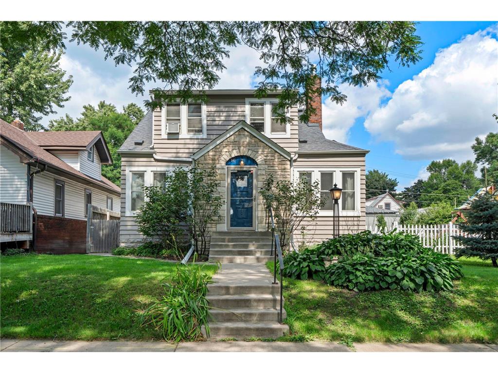 841 Sherwood Avenue Saint Paul MN 55106 6784026 image1