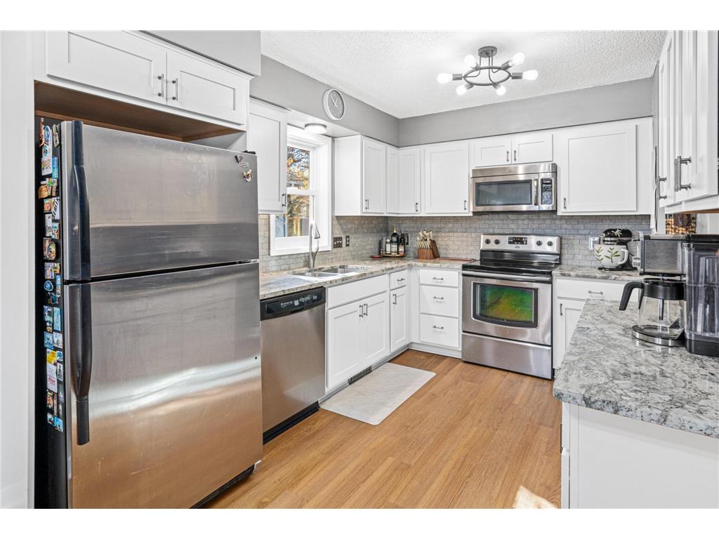 841 Sudberry Lane Eagan MN 55123 7061216 image3