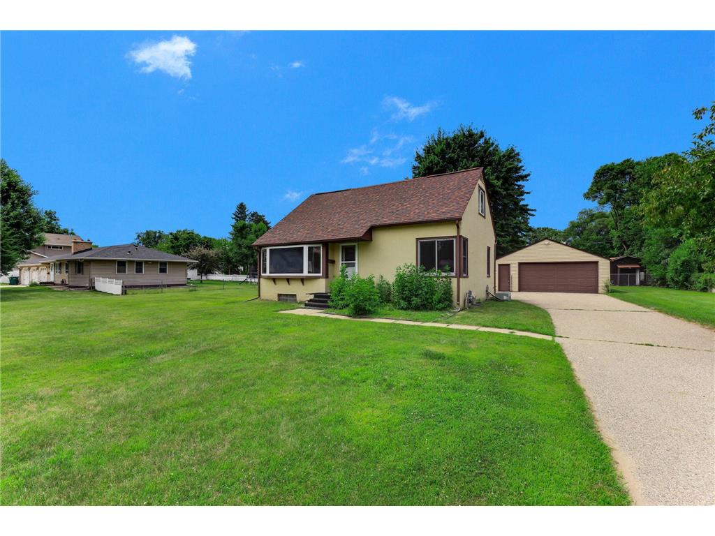 8410 Bloomington Avenue S Bloomington MN 55425 6754927 image1