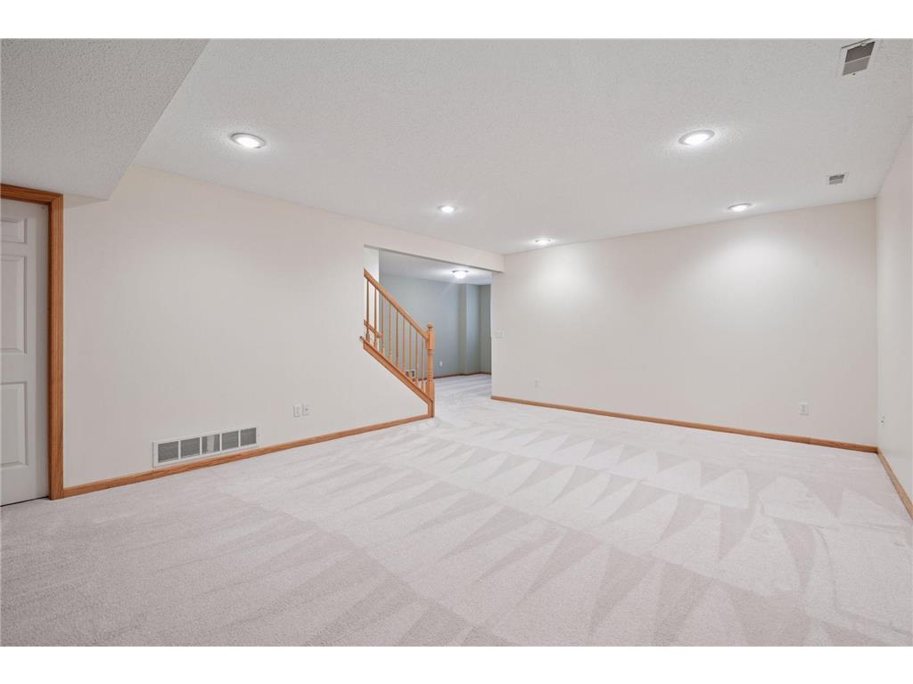 8410 Burlwood Drive Chanhassen MN 55317 7003194 image36