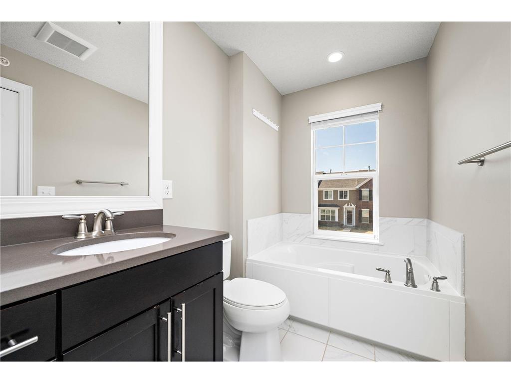 8410 Jonquil Lane N Maple Grove MN 55369 7034166 image16