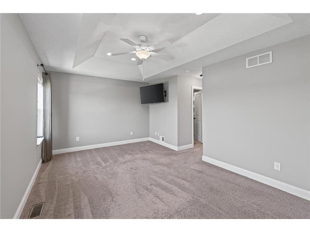 8411 Larch Lane N Maple Grove MN 55369 7022390 image21