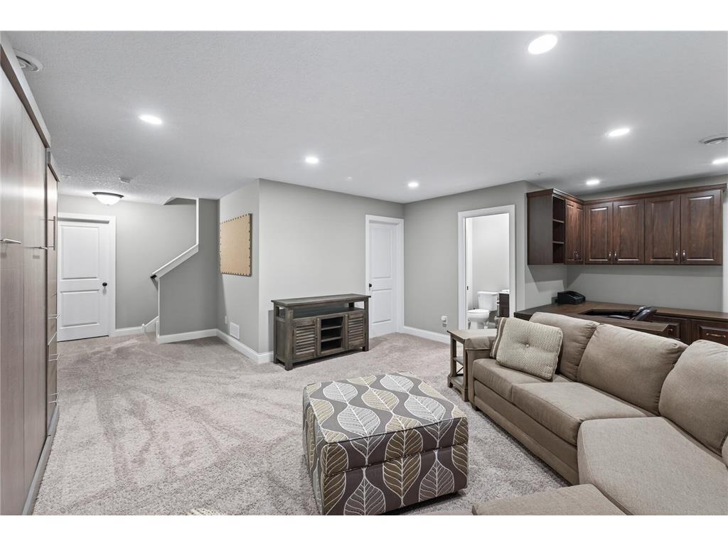 8411 Larch Lane N Maple Grove MN 55369 7022390 image25