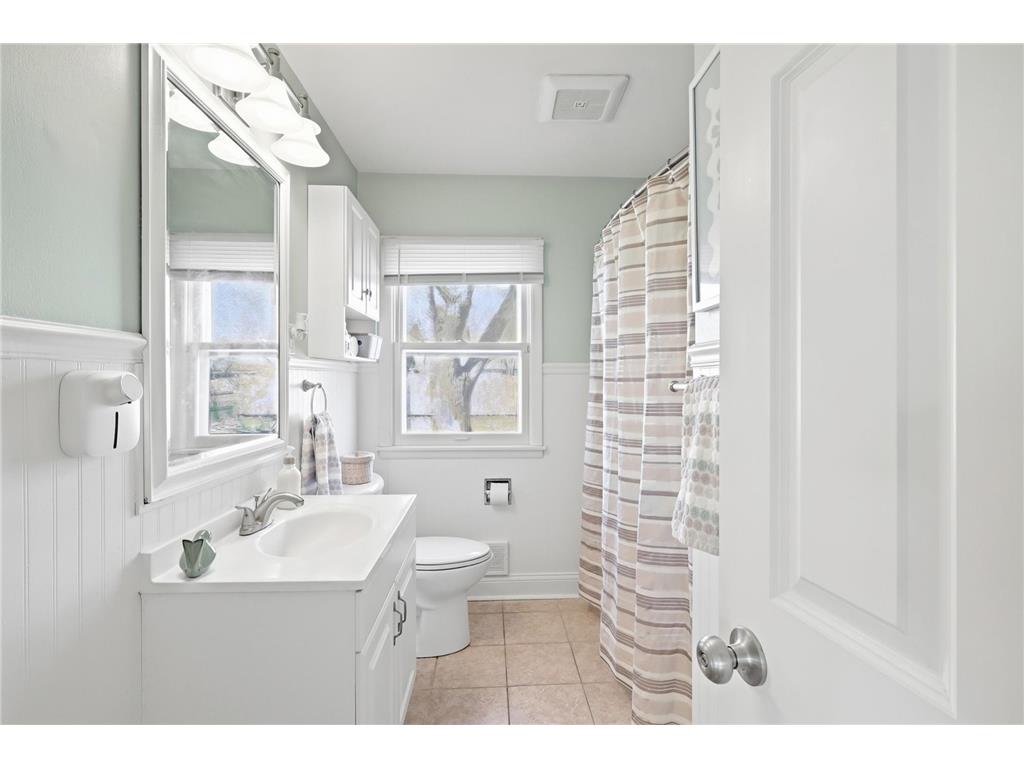 8412 4th Avenue S Bloomington MN 55420 7053635 image10