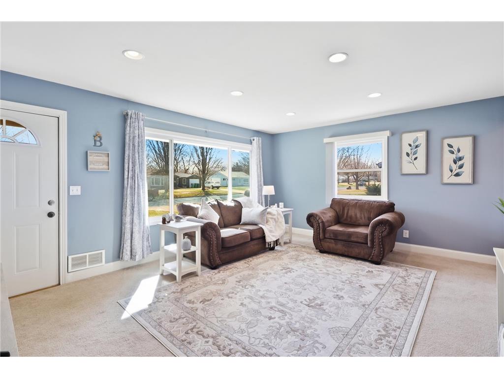 8412 4th Avenue S Bloomington MN 55420 7053635 image2