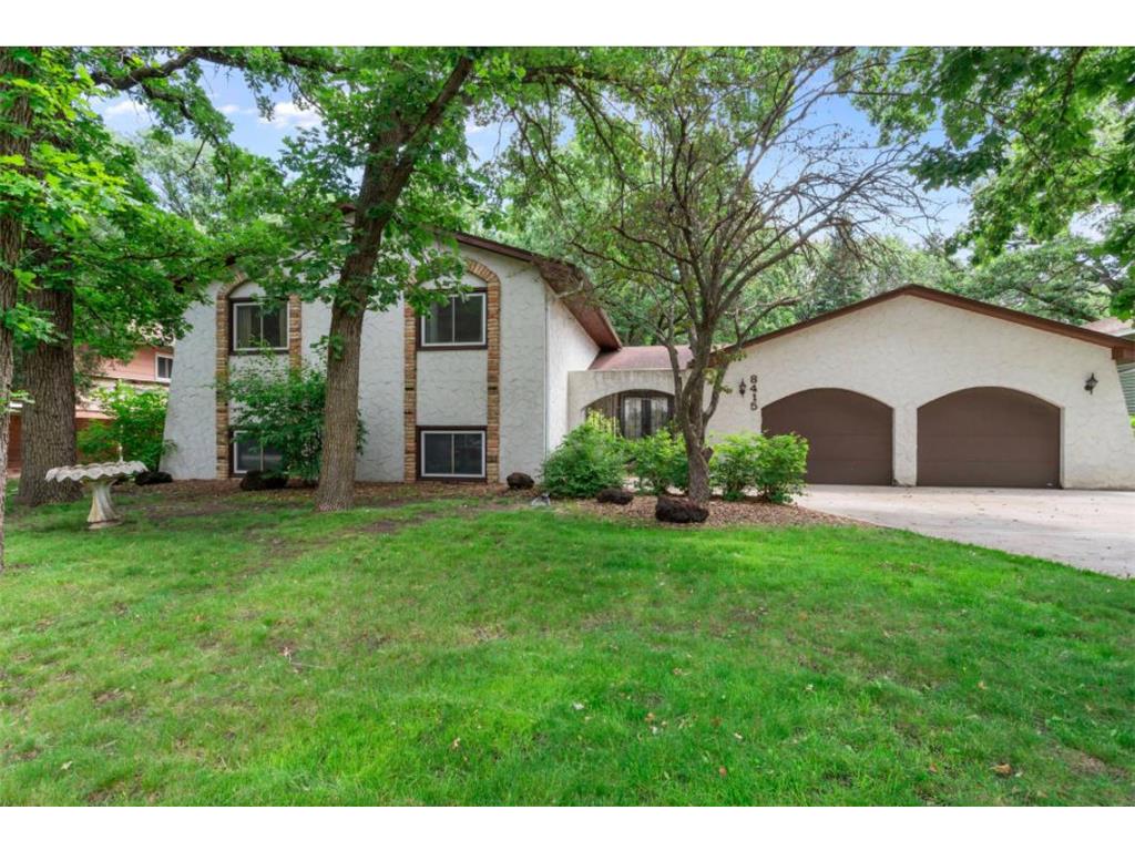 8415 Knollwood Drive Mounds View MN 55112 6547676 image1
